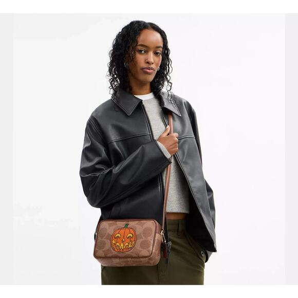 Coach Jamie Camera Bag In Signature Canvas With Halloween Print Pumpkin NWT 2025 - Picture 5 of 16